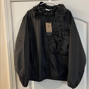 Nike Black Windbreaker Jacket Lightweight Sporty Design